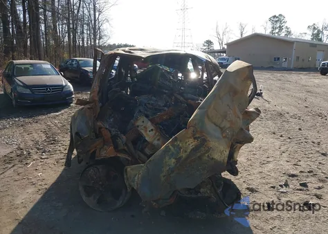 2014 Toyota Sienna Le V6 7 Passenger Mobility z USA, uszkodzony, nr VIN 5TDKK3DC1ES448938